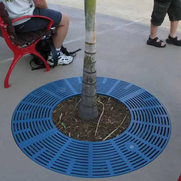 COMPOSITE Grate for bottom of tree
